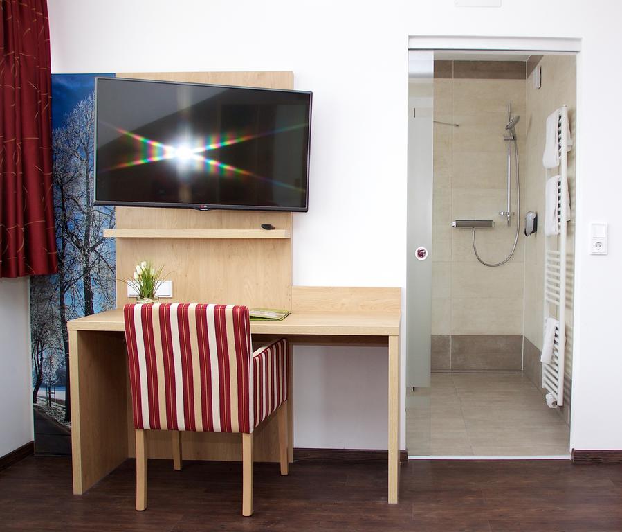 Hotel Restaurant Perschler Rattenberg  Экстерьер фото
